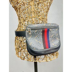 Steve Madden Unisex  Black Faux Leather Belt Bag Fanny Pack  7”X5”X2” NWOT